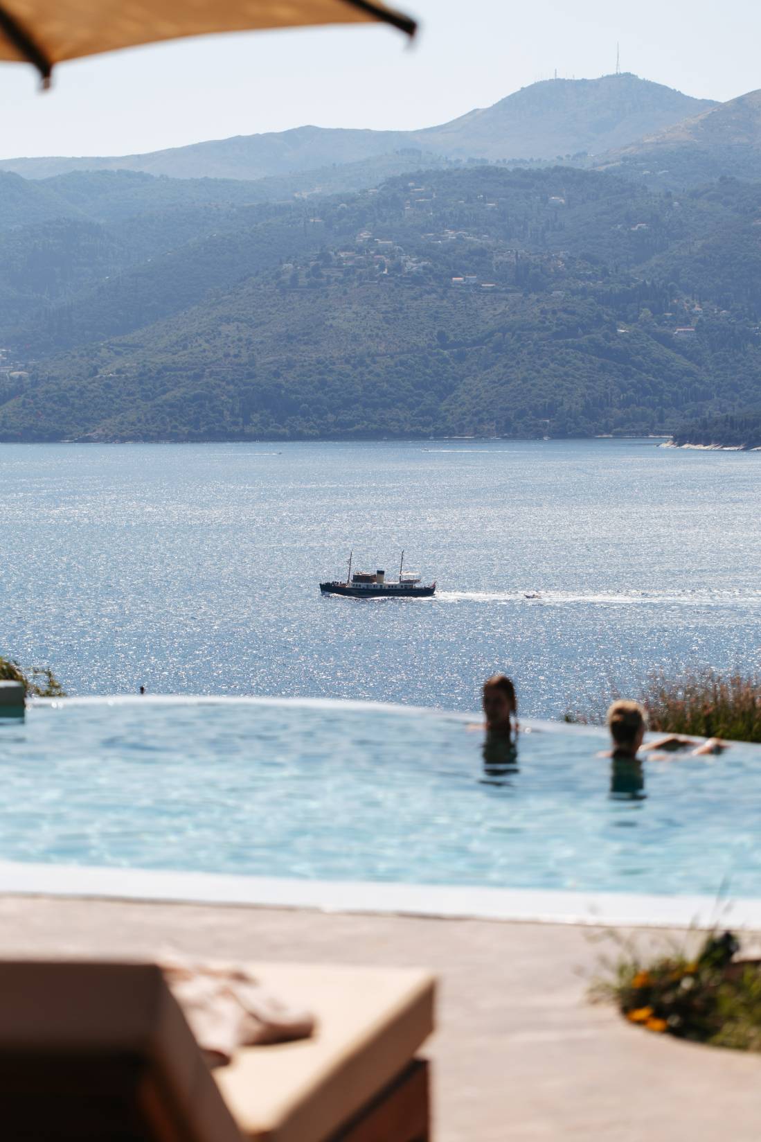 Arameras VIP BEACH - KSAMIL, Albania